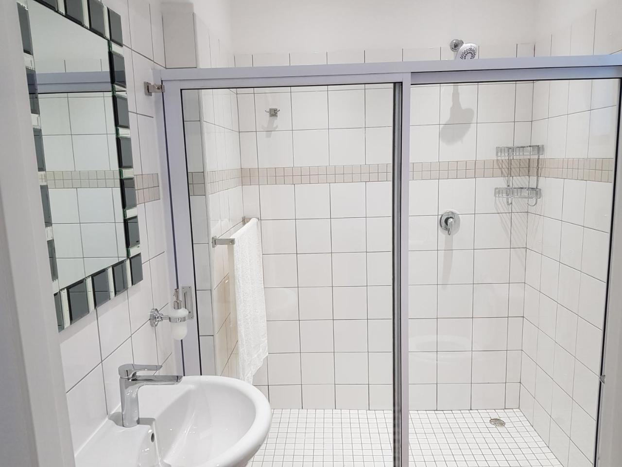 ホテル Ry Courtyard Oshakati 部屋 写真